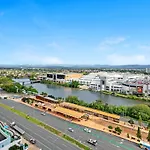 Stylish 1 Bedroom Apartment In Sierra Grand - Coasthm